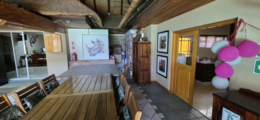 To Let 4 Bedroom Property for Rent in Grimbeeck Park North West